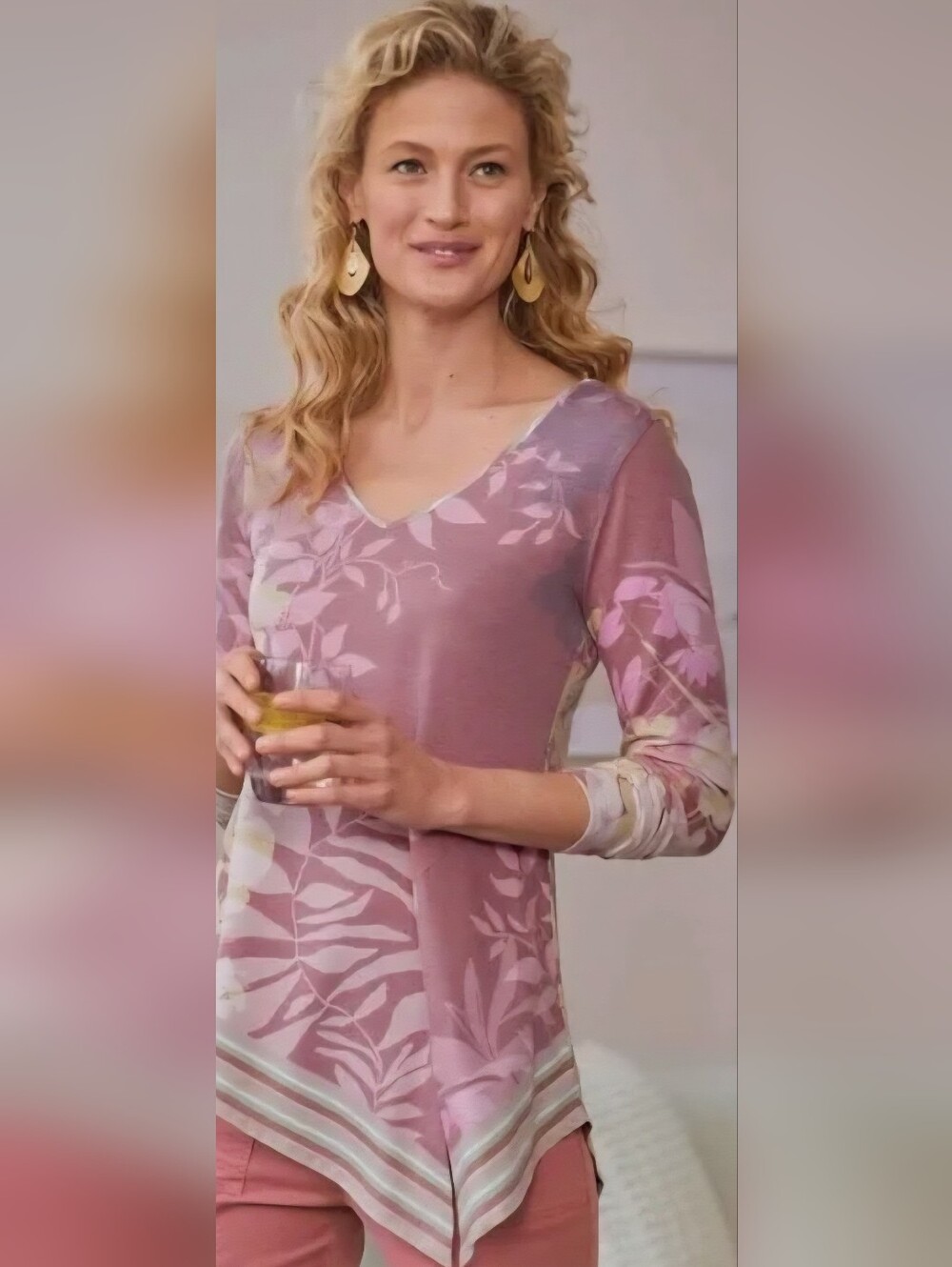 Soft Surroundings Floral V-Neck Long Sleeve Adela Tunic in Dusty Rose